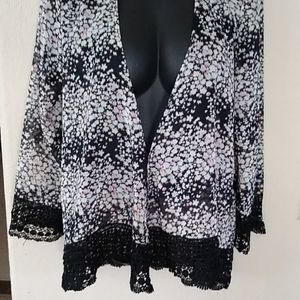 Black Lacey Look & Print Top